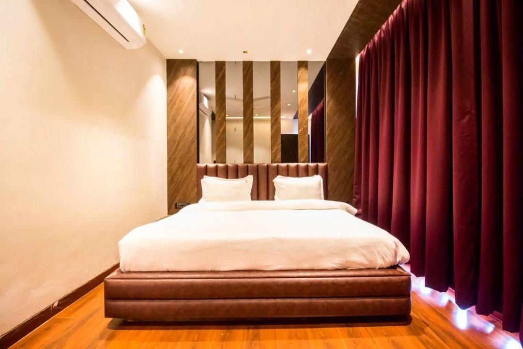 F3 Macau Villa イガットプリ エクステリア 写真